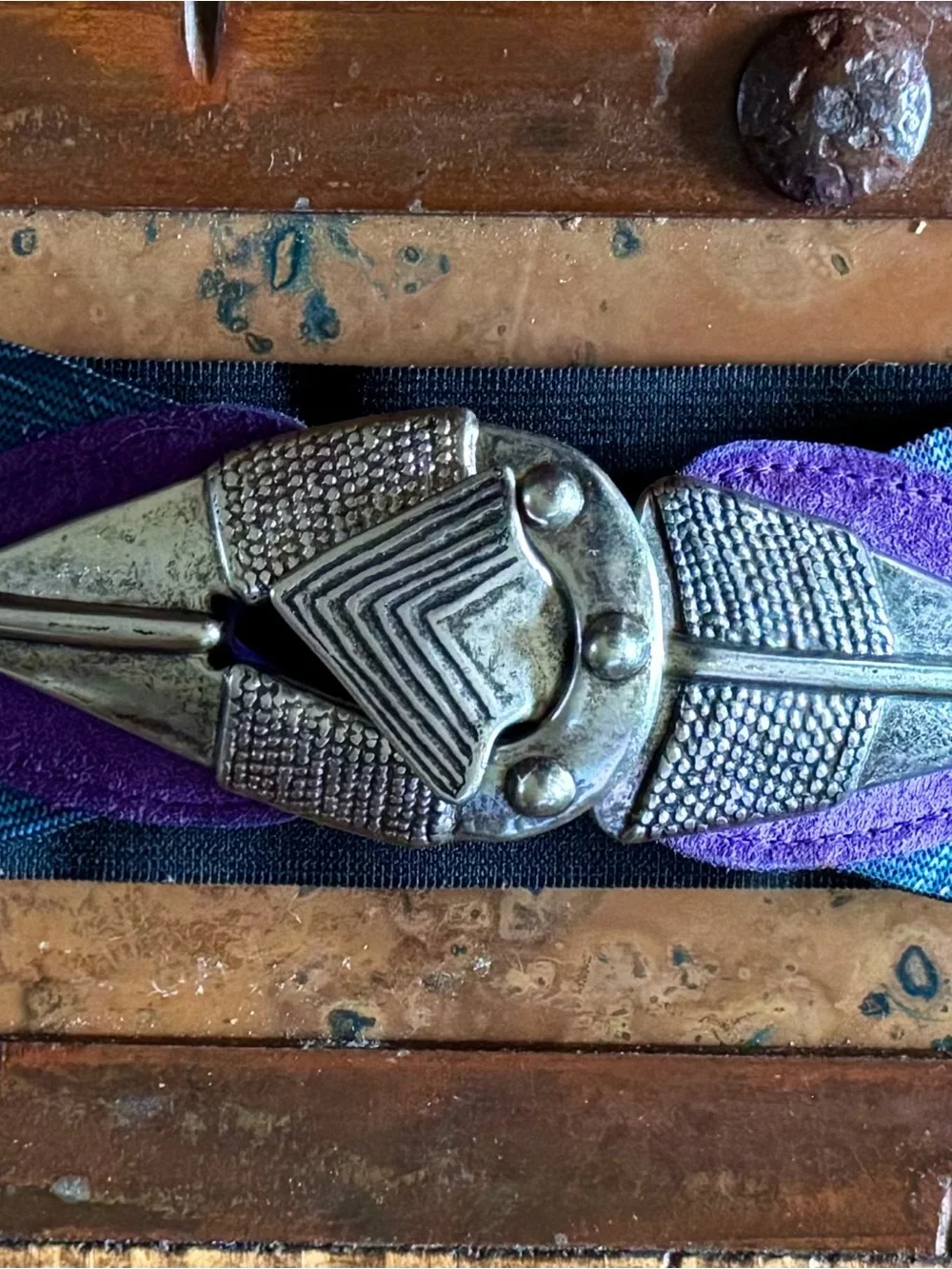 N/A striking vintage